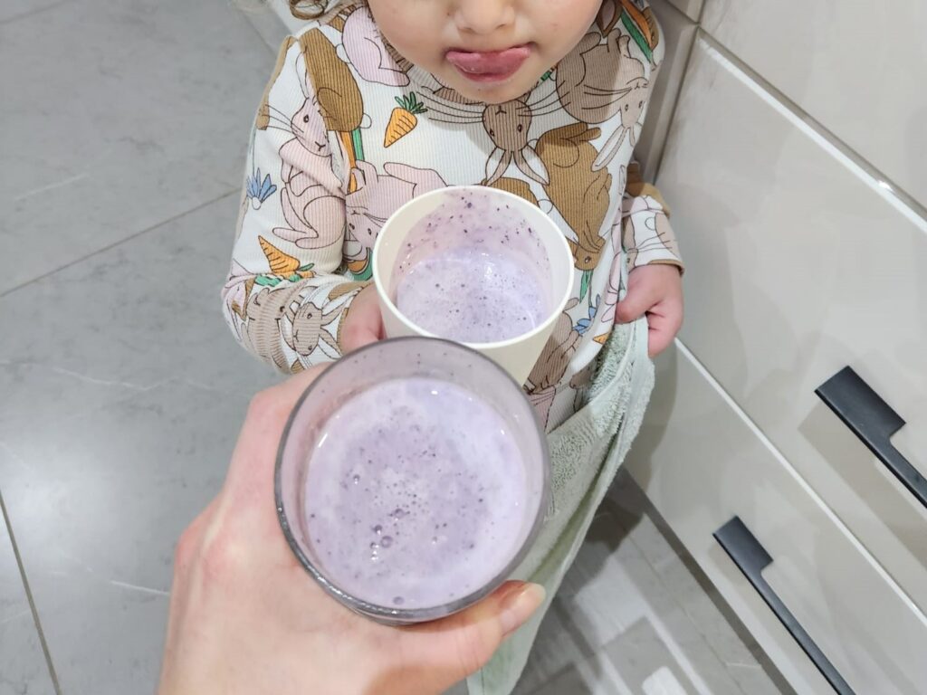 Breakfast Smoothie for Busy Moms
