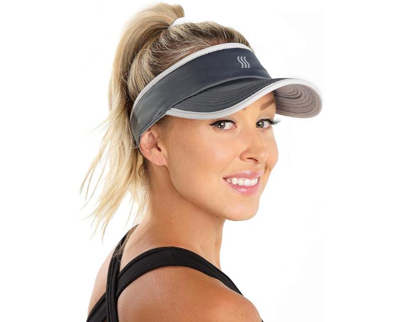 Hat for running moms who love outdoor runs