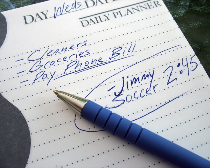 using a planner for stay at home mom schedule