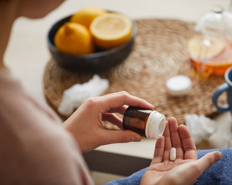 Take medication for quick relief when hips hurt after running